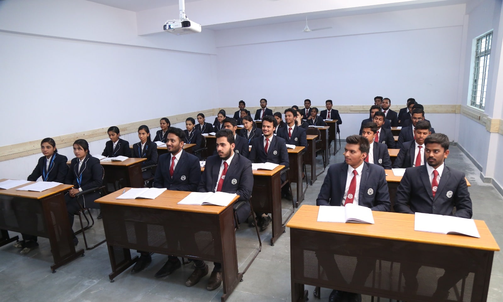 MQI College Of Management Bangalore Class Room2